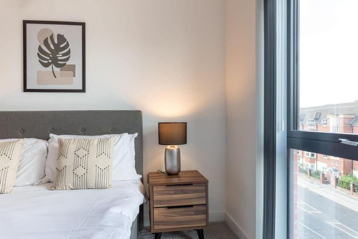 Stay Zeni, Ouse Court York Contemporary 2 Bed Flat エクステリア 写真
