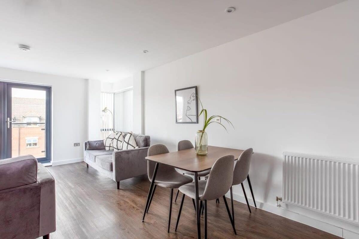 Stay Zeni, Ouse Court York Contemporary 2 Bed Flat エクステリア 写真